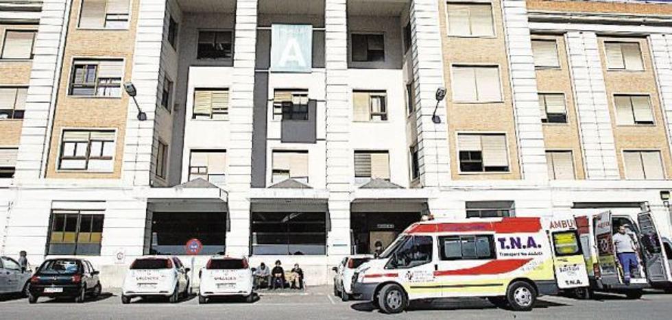 Una persona muere a las puertas del Hospital General de Valencia tras pasar la noche al raso