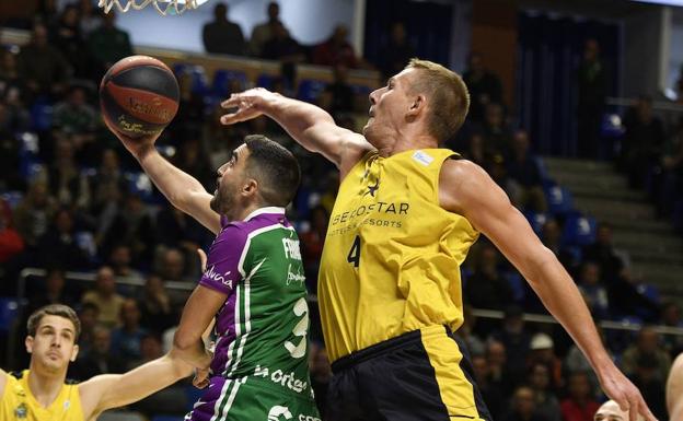 Iberostar Tenerife vs Unicaja Málaga, en directo: horario y cómo ver por televisión la Copa del Rey de baloncesto