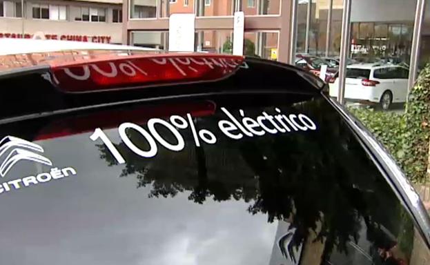 El Gobierno dará 5.000 euros para comprar un coche eléctrico