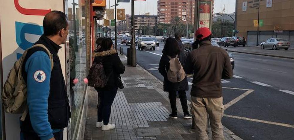 Ira en la marquesina
