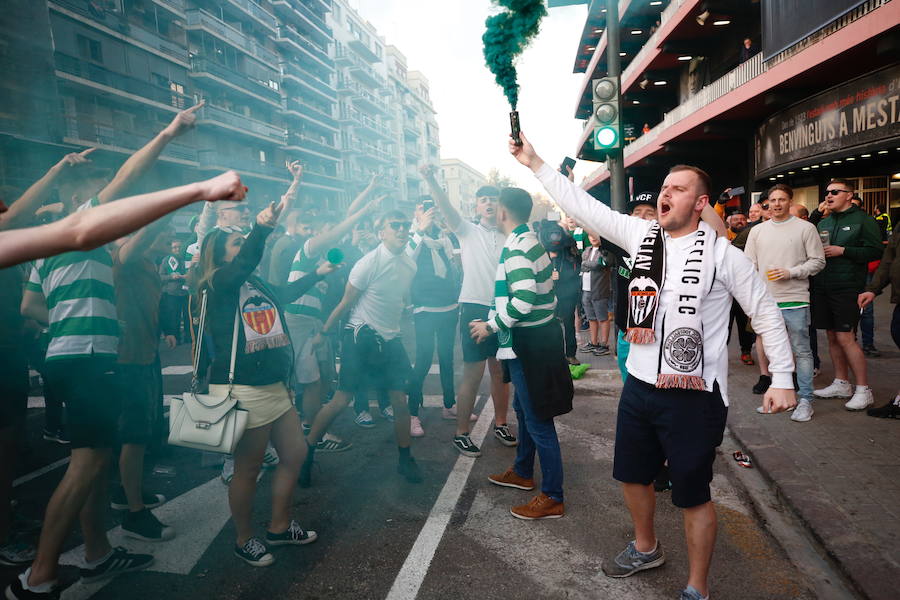 El paso de los hinchas del Celtic de Glasgow por Valencia