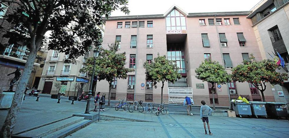 CC OO propone al menos 32 viviendas y duplicar el aparcamiento en su sede