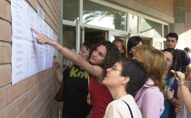 Educación cambia la manera de calificar los exámenes de la Junta Qualificadora de Coneixements de Valencià