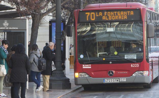 La EMT prueba el pago del billete sencillo con tarjeta de crédito