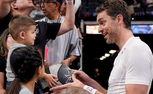 Pau Gasol firmará con los Bucks para intentar conseguir su tercer anillo