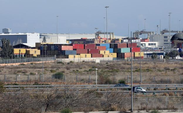 El TSJCV admite a trámite un recurso de Per L'Horta contra la ZAL del Puerto de Valencia