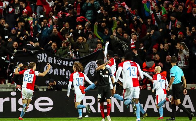 El Sevilla cae en octavos por la puerta de atrás