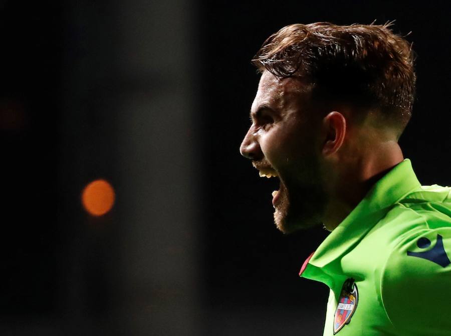 El Real Sociedad-Levante, en imágenes