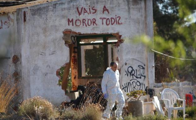 Trasladan a la madre de los niños a un centro hospitalario para valorar su estado mental