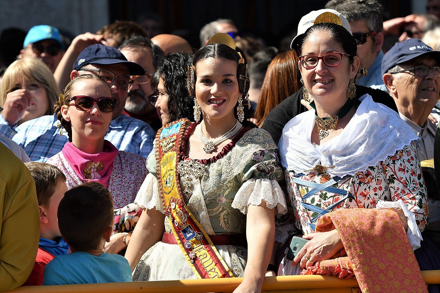 Fallas 2019: Búscate en la mascletà del lunes, 18 de marzo