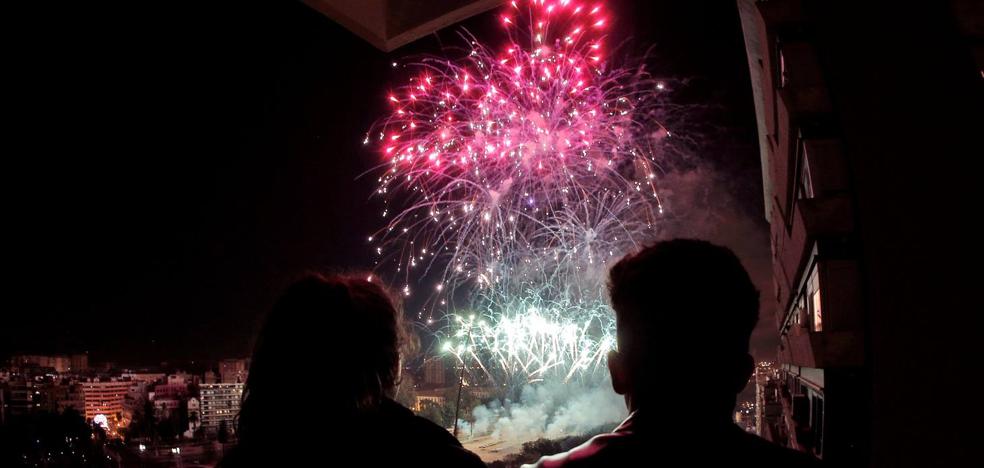 59 personas atendidas en la Nit del Foc y una evacuada por objeto extraño en el ojo