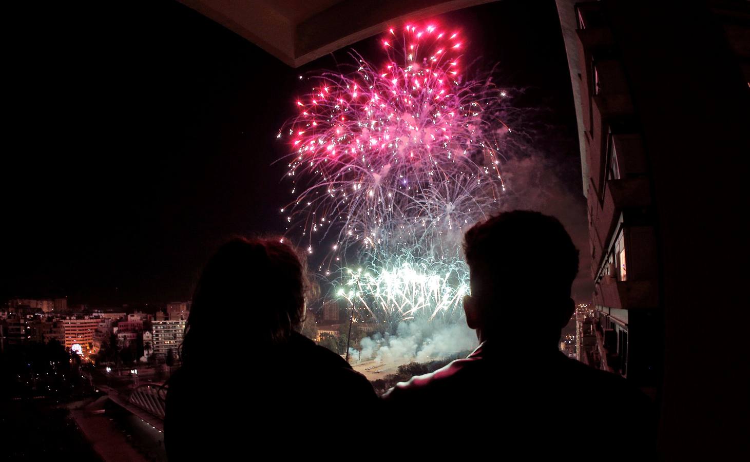 Novedosa y espectacular Nit del Foc 2019 de Ricardo Caballer en las Fallas de Valencia