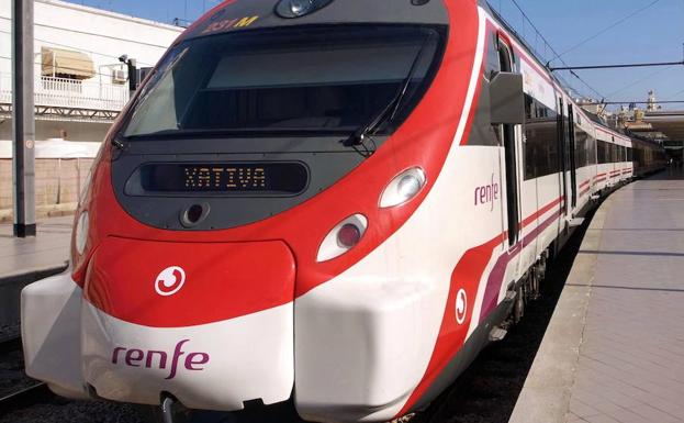 Renfe licitará este mes el pedido de trenes de gran capacidad para Cercanías