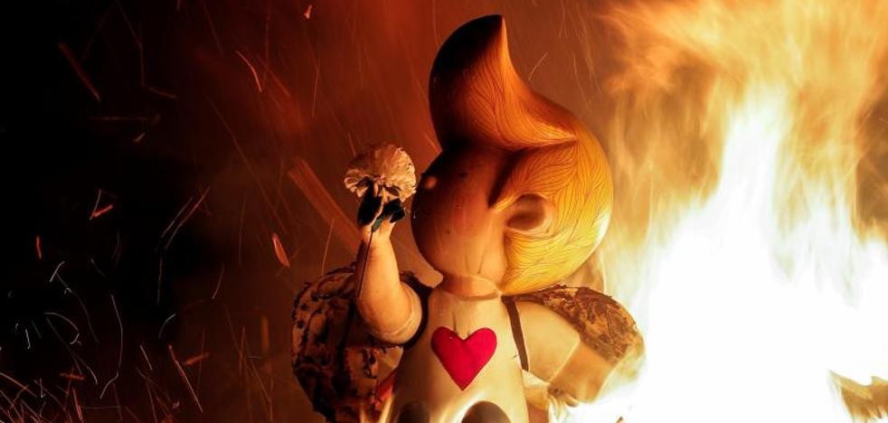 Resumen de las Fallas 2019: la Cremà, los premios, ninot indultat, mascletàs, Ofrenda, toros...