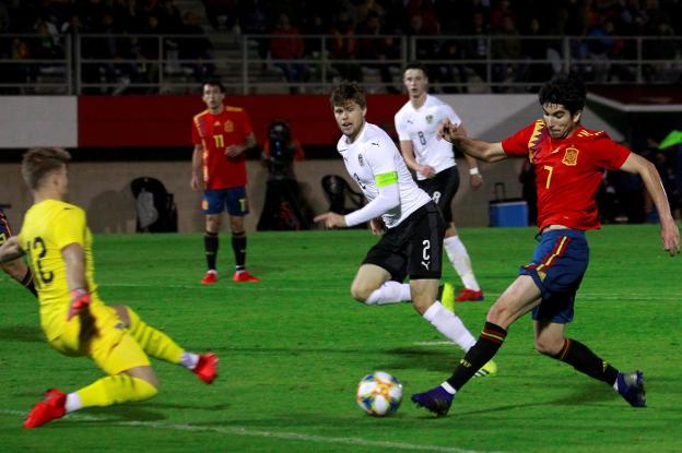 Marcelino recibe a Soler y Ferran Torres en su mejor versión