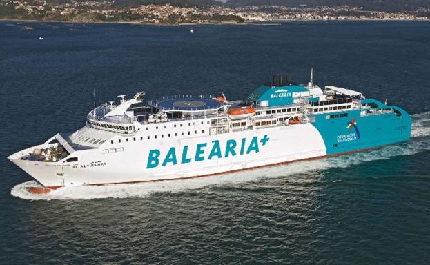 Baleària factura 381 millones y acusa la guerra comercial con Trasmediterránea