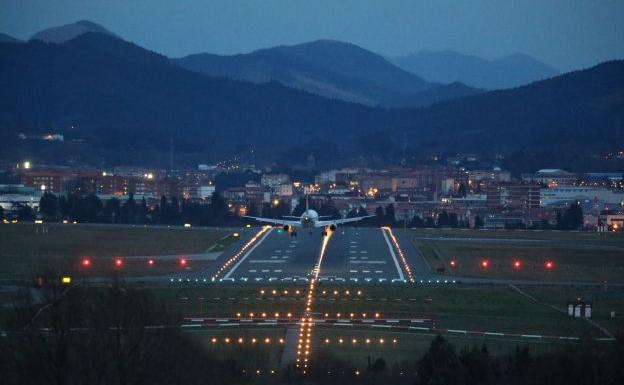 Un espectacular atraco de película para robar «un gran botín» en plena pista del aeropuerto