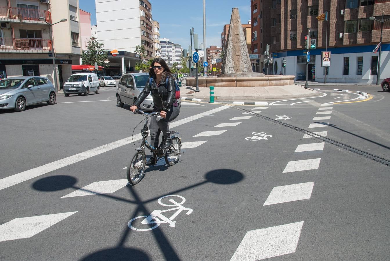 Queda abierto uno de los carriles bici más polémicos de Valencia