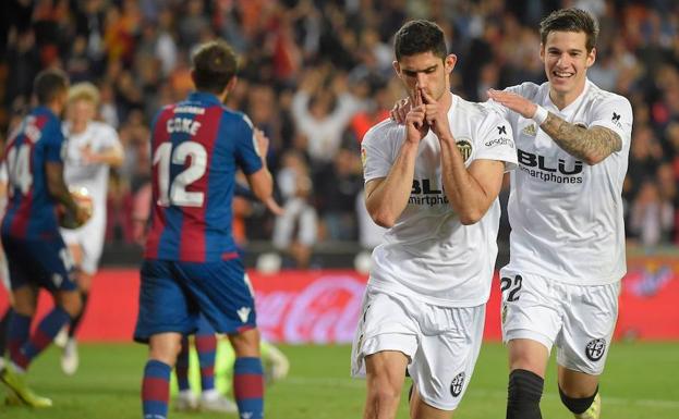 VÍDEO | El golazo de Gonçalo Guedes