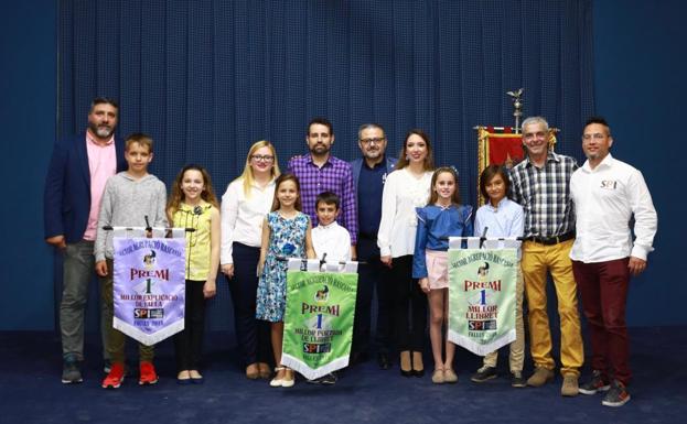 Rascanya celebra con su Gala de Llibrets el fin de las Fallas 2019