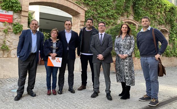 La educación irrumpe en la campaña