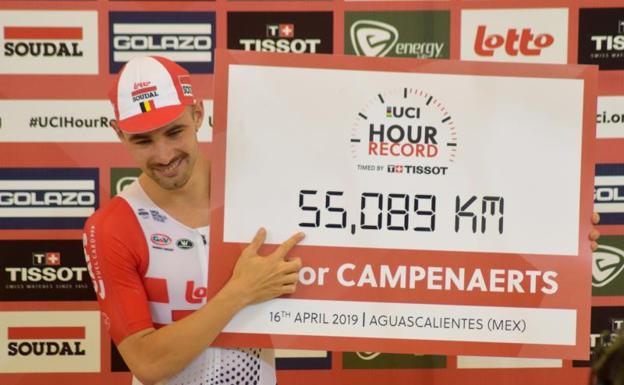 Campenaerts establece un nuevo récord de la hora