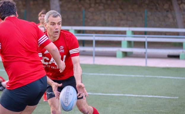 Toni Cantó vuelve a pisar un campo de rugby