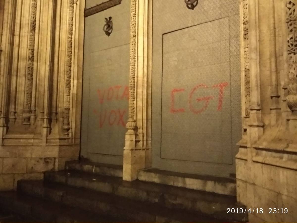 La Lonja sufre otro acto vandálico