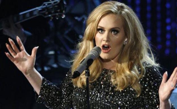 La cantante Adele y su marido Simon Konecki se separan tras ocho años de relación