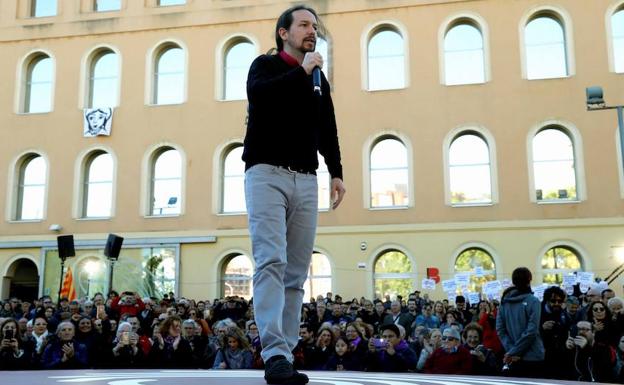 El número uno por Barcelona planta a Iglesias en el mitin central