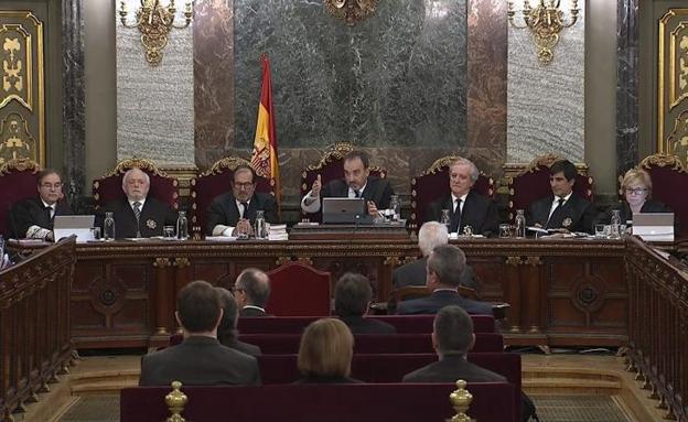 Marchena estalla: «¡Eso es un insulto al tribunal. La sala no admite lecciones de un testigo!»