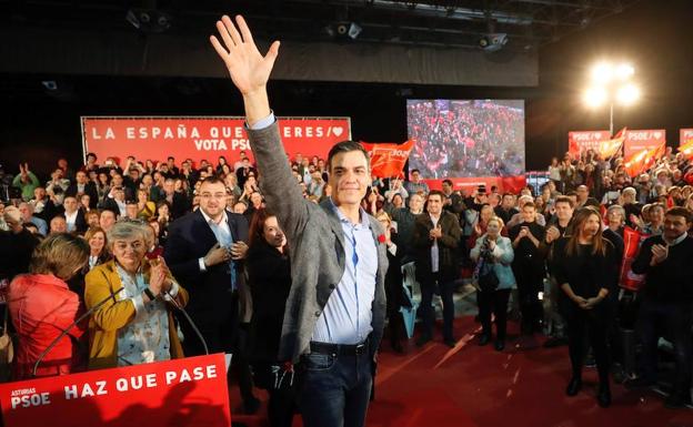 Sánchez: «Si PP y Cs no son capaces de gobernarse entre ellos cómo van a gobernar»