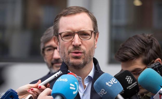 Javier Maroto (PP) se queda sin escaño por Álava