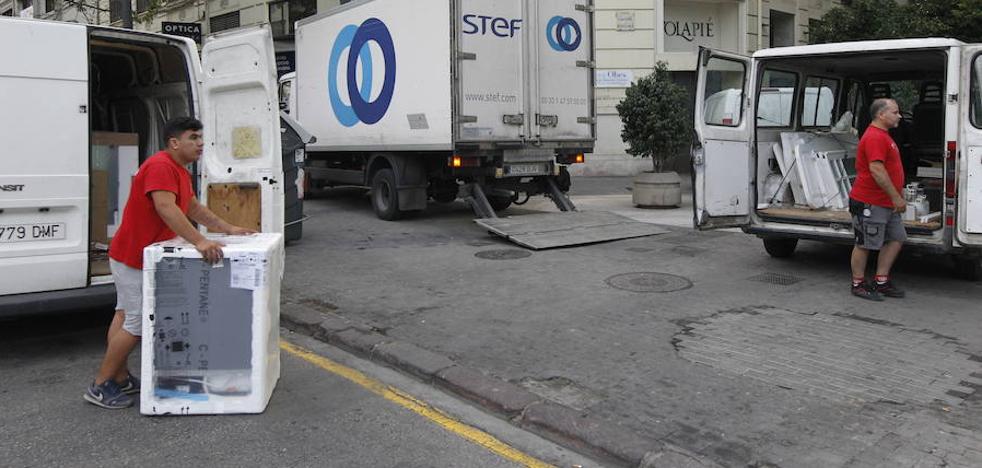 Así complican la circulación en Valencia las ventas por internet