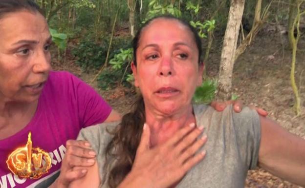 Isabel Pantoja, traicionada por las Azúcar Moreno y en guerra con Carlos Lozano en 'Supervivientes'