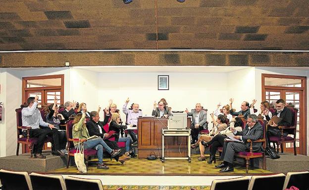 La calle Mestre Miguel Jarque se llamará Mestres