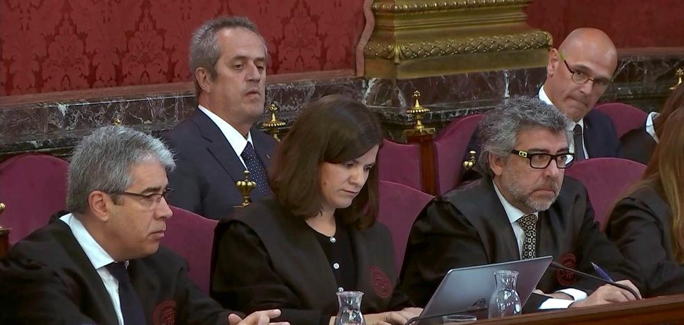 La Generalitat cifra en 268.000 euros los daños causados por la Policía y la Guardia Civil en los colegios el 1-O