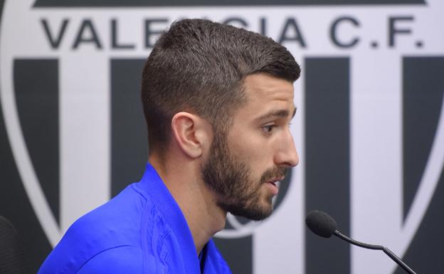 Gayà: «El Valencia CF va a salir a morder»