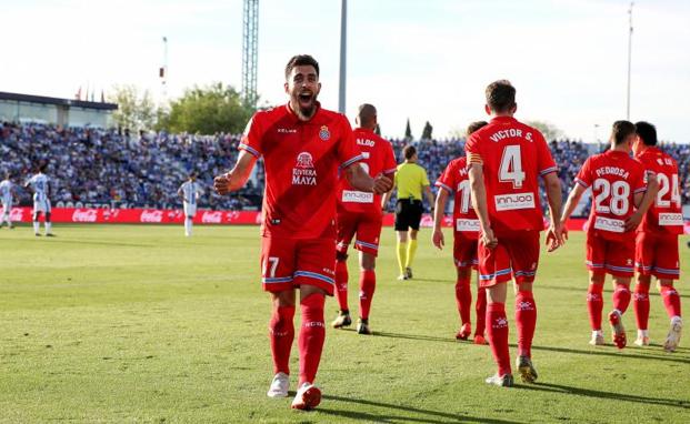 Borja Iglesias mantiene vivo el sueño europeo del Espanyol