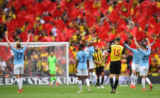 El City arrolla al Watford y conquista el histórico triplete en Inglaterra