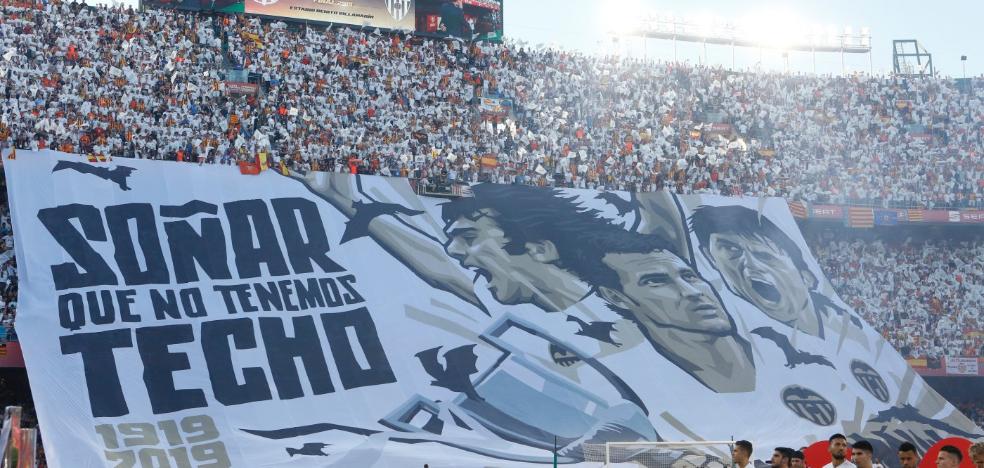 Un trío de leyendas alumbra al Valencia