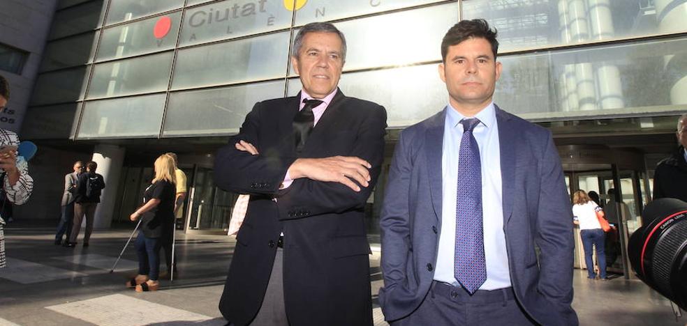 Suspendido el juicio sobre la supuesta paternidad de Julio Iglesias en Valencia