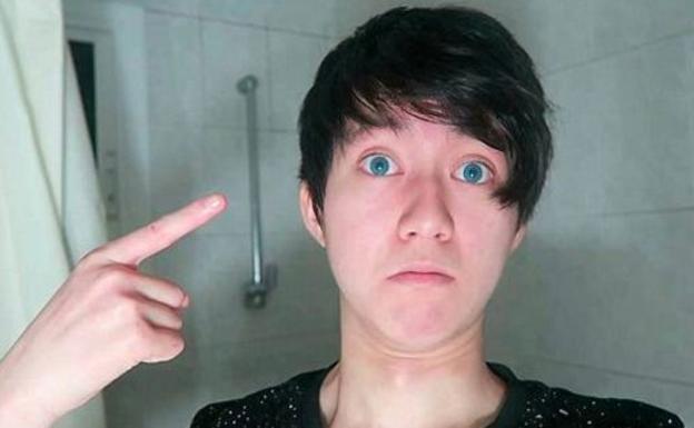 Condenan a un 'youtuber' a 15 meses de prisión y 20.000 euros por humillar a un mendigo