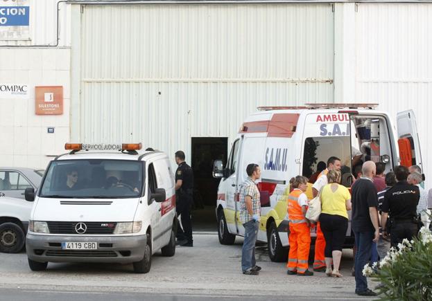 Sanidad recorta el envío de ambulancias para cubrir urgencias en siete comarcas