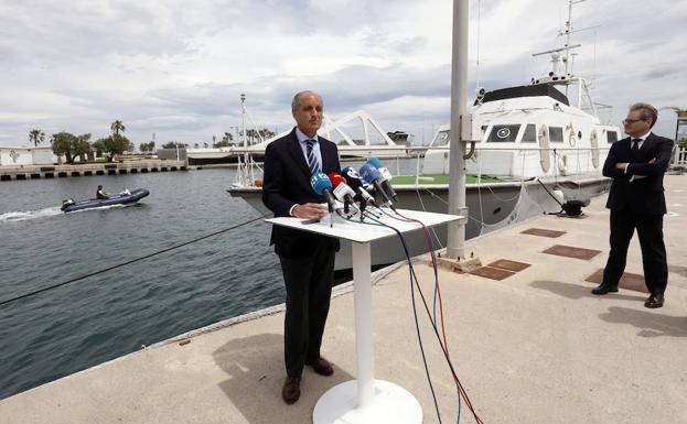 El juez procesa también a Camps por las adjudicaciones a la Gürtel