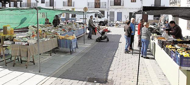 Juzgan un asesinato a tiros por una venganza entre clanes rivales de mercadillos de la Comunitat