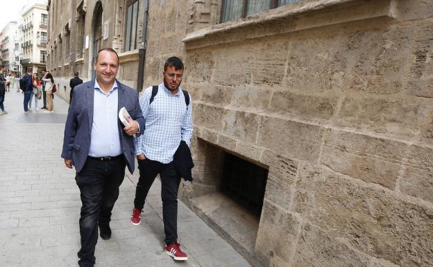 La pinza PSPV-Podemos desquicia a Compromís