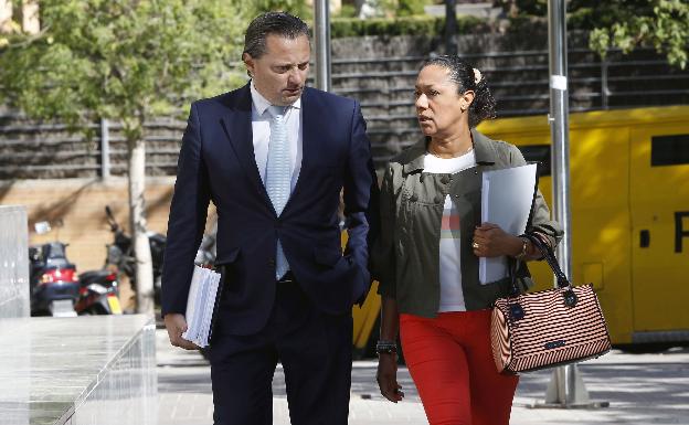 El Tribunal de Cuentas exculpa a las exconselleras Johnson y Miró de la compra de Valmor y condena a la Generalitat al pago de las costas