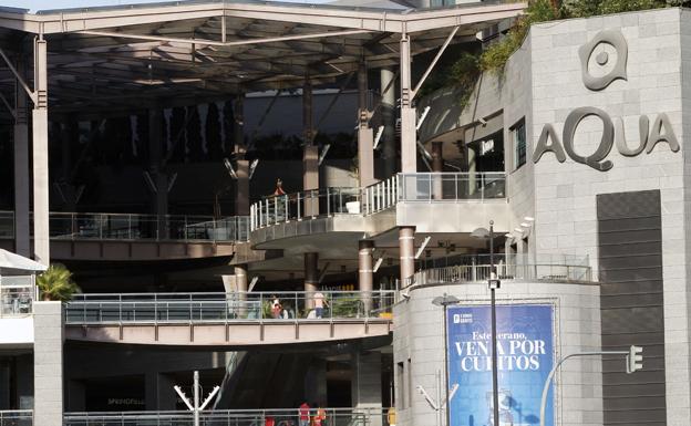 Los centros comerciales de Valencia abren este domingo