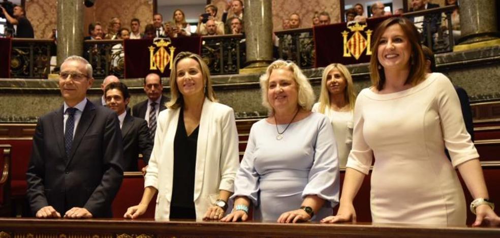 María José Catalá defiende la herencia del PP y anuncia una oposición «muy dura»
